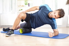 Illustrative image of the article Foam Roller Exercises to Relieve Post-Workout Soreness