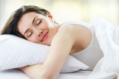 Illustrative image of the article Sleep and Weight Loss: 7 Benefits of Sleep for Weight Loss