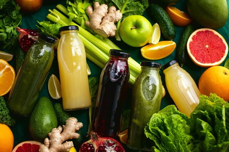 Illustrative image of the article Detox Drinks: 15 Recipes to Support Weight Loss