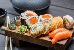 Illustrative image of the article Foods to Avoid During Pregnancy: 11 to Skip or Limit