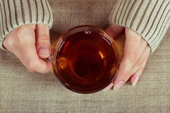 Illustrative image of the article Tea for Diarrhea: 9 Options That May Help