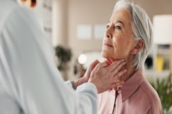 Imagen ilustrativa del artículo 10 síntomas de cáncer de cabeza y cuello