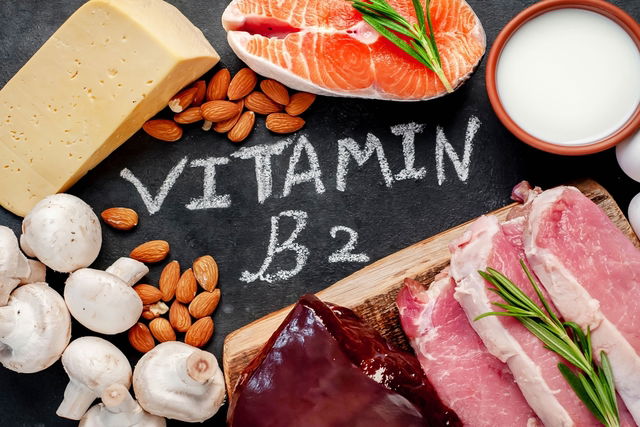 Vitamin B2 (Riboflavin) Health Benefits & Recommended Amount - Tua Saúde