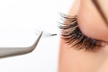Illustrative image of the article Eyelash Extension: Application & Maintenance