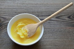 Illustrative image of the article Ghee: Benefits, Nutrition Facts & How to Make It
