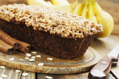 Illustrative image of the article 10 Benefits of Cinnamon (Recipes, Tea & Nutrition Facts)