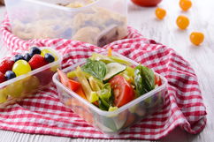 Imagem ilustrativa do artigo Bisfenol A (BPA): o que é, riscos (e como saber se o plástico é livre)