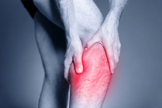 ¿Por qué dan calambres?: 8 posibles causas y qué hacer - Tua Saúde