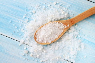 Illustrative image of the article Sea Salt: Health Benefits, Sea Salt vs. Table Salt & Daily Amount