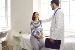 Illustrative image of the article Myasthenia Gravis: Symptoms, Diagnosis, Causes & Treatment