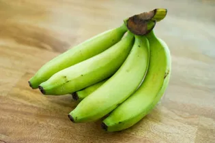 Imagen ilustrativa del artículo Banana (guineo) verde: 8 beneficios y cómo consumirla