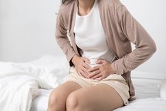 Imagem ilustrativa do artigo 7 sintomas de infecção intestinal (e o que fazer)