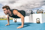 Illustrative image of the article Should you workout when you're sore?