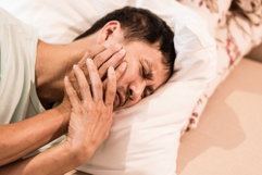 Illustrative image of the article Bell's Palsy: Symptoms, Causes & Treatment