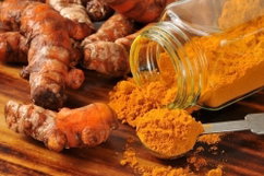 Illustrative image of the article Turmeric: 11 Benefits, How to Use & Side Effects