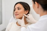 Illustrative image of the article Masseter Botox: Benefits, How It's Done & Recovery