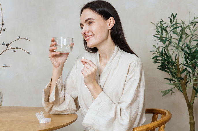 Mujer tomando metilfenidato