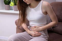 Imagem ilustrativa do artigo Síndrome da bexiga dolorosa: o que é, sintomas e tratamento (tem cura?)