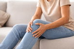 Illustrative image of the article Why do I have pain in the back of my knee when straightening legs?
