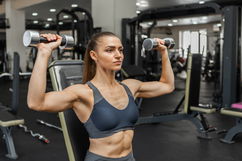 Imagem ilustrativa do artigo Desenvolvimento com halteres: para que serve, tipos (e como fazer)