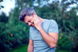 Illustrative image of the article Why do I hear my heartbeat in my ear?