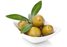 Imagen ilustrativa del artículo 10 beneficios de la aceituna y cómo consumir (con recetas)