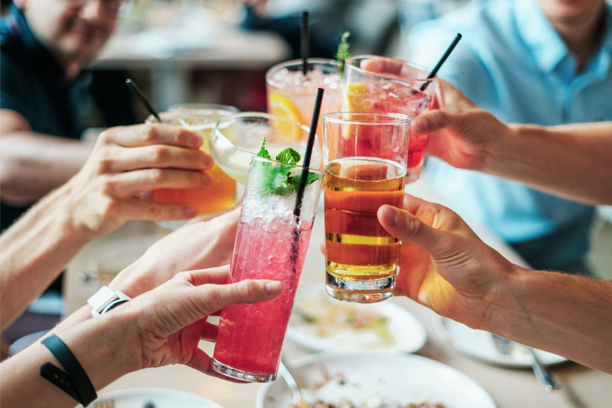Bebidas alcoólicas: tipos, calorias (e possíveis riscos)