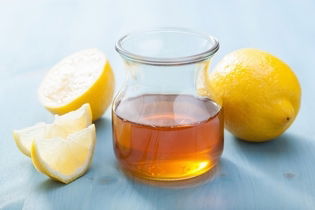 Illustrative image of the article All About Lemons: Health Benefits, How to Use, Recipes & More