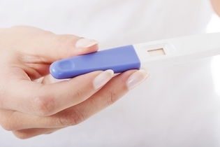 Illustrative image of the article False Negative Pregnancy Test: 5 Common Causes 