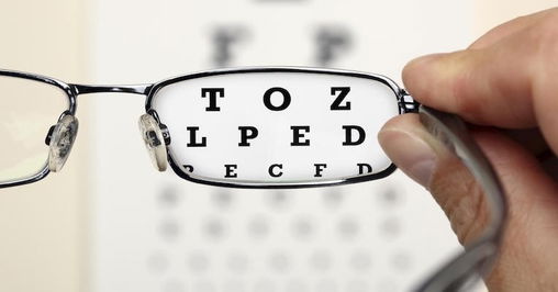 Illustrative image of the article Head Feels Heavy: 9 Causes, What It Means & How to Treat