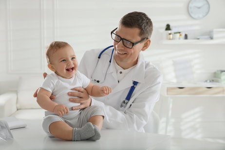 Illustrative image of the article Congenital Torticollis: Symptoms, Causes & Treatment