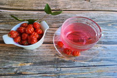 Imagem ilustrativa do artigo Chá de pitanga: para que serve, como fazer (e dúvidas comuns)