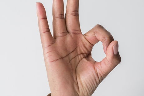 Illustrative image of the article Jelqing: Does It Work? (with Step-by-Step Guide)